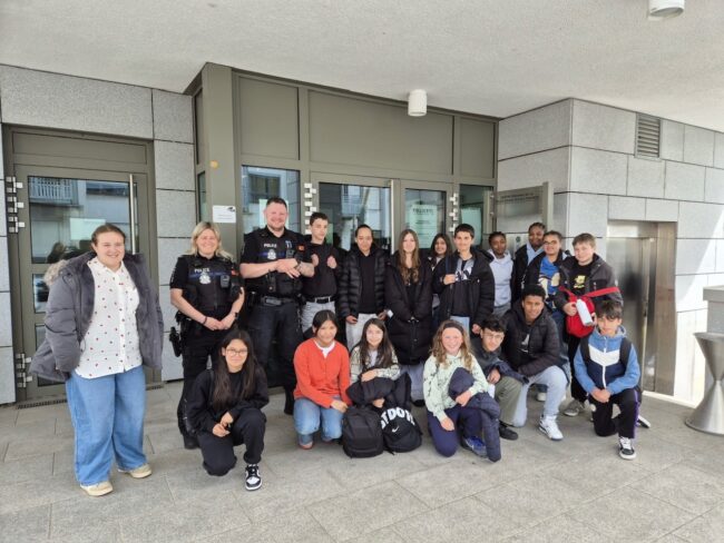 visite police